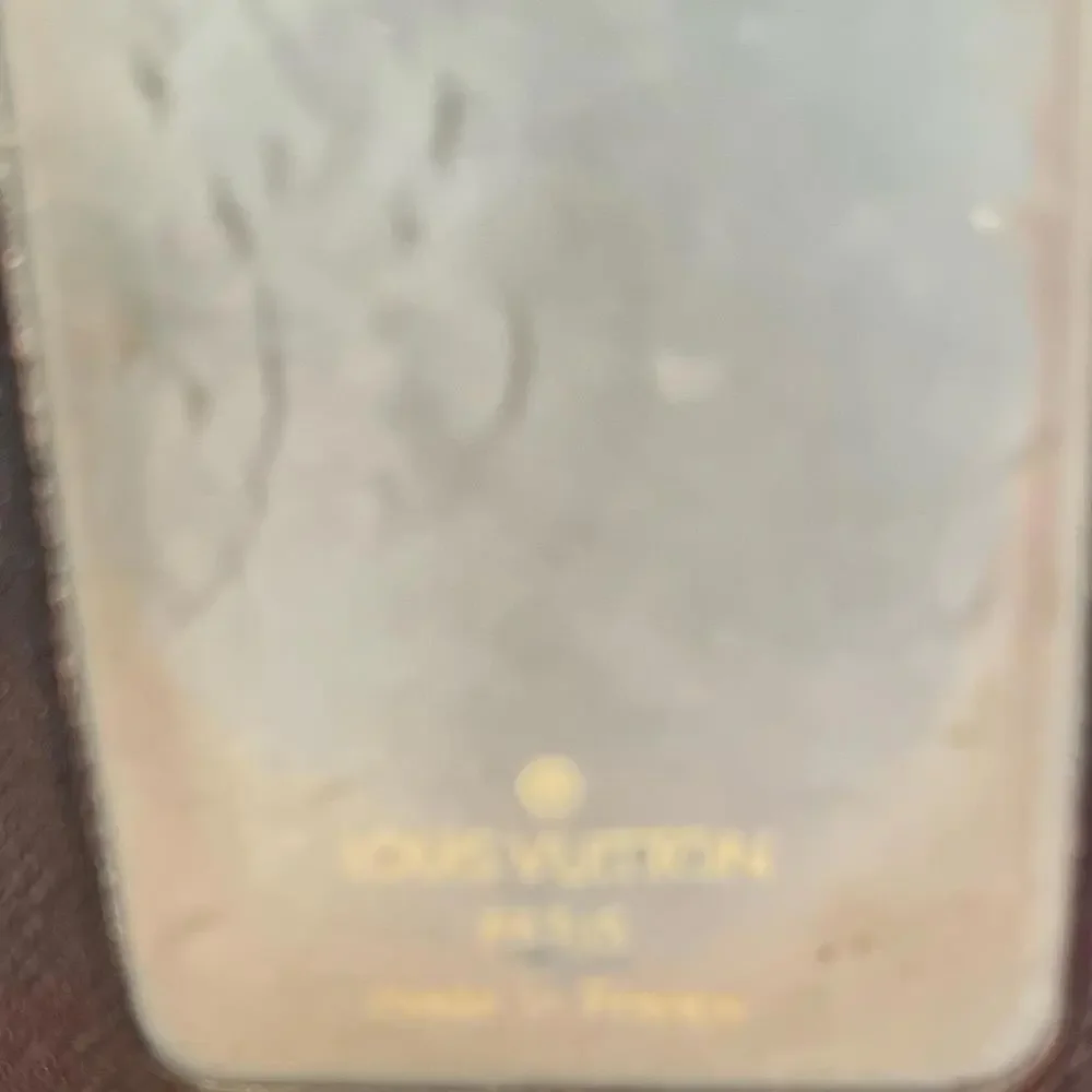 Louis Vuitton Taiga Leather Card Holder (LVXX016)